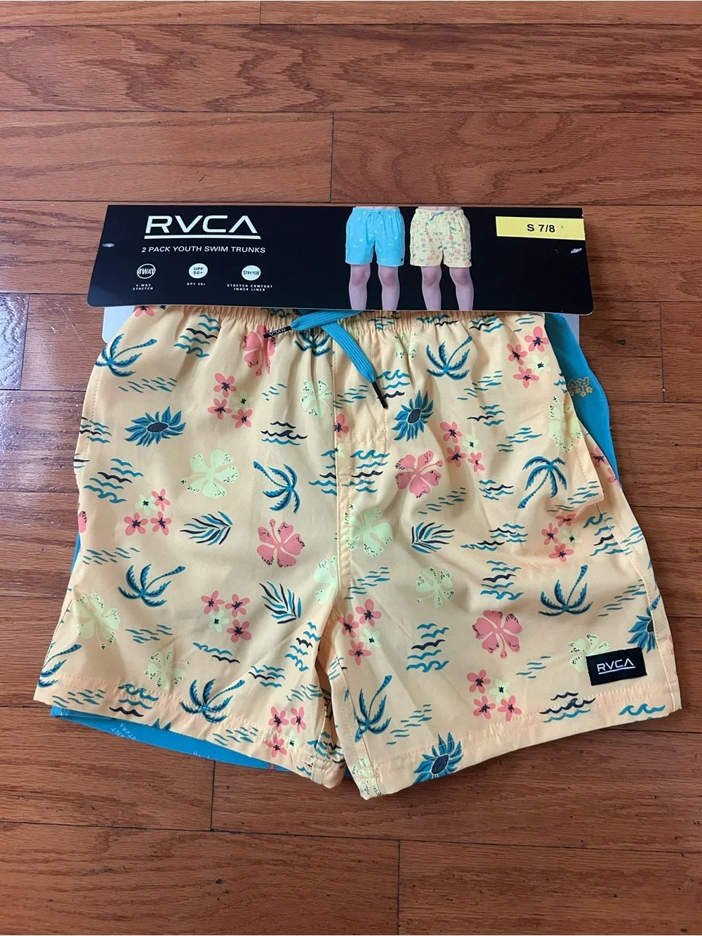 NWT RVCA boys swim trunks 2 pack size S 7/8